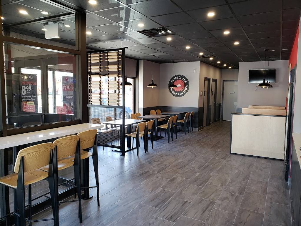 Pizza Hut | meal delivery | 95 Queensway West Unit 1, Simcoe, ON N3Y 2M8, Canada | 5194260000 OR +1 519-426-0000