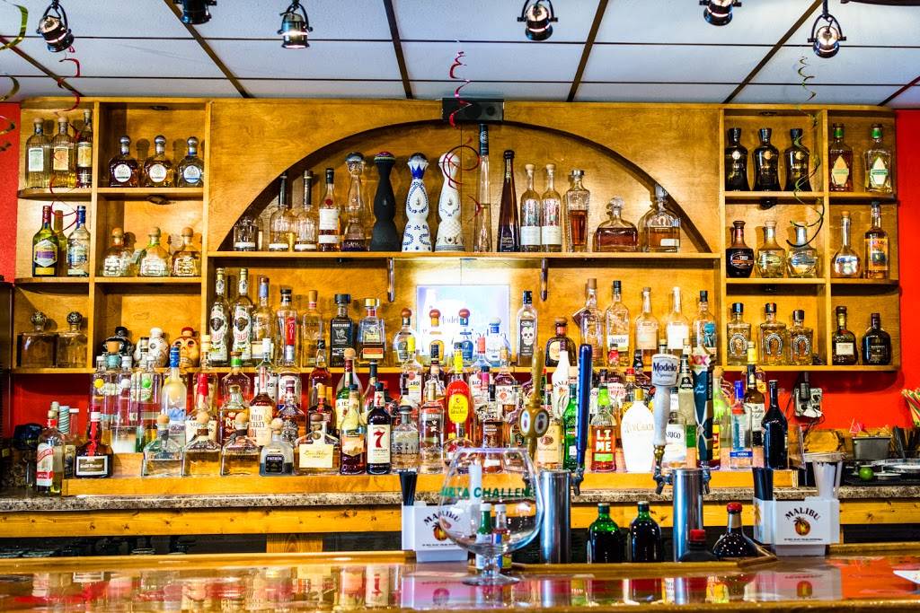 Los Jaripeos of Seymour | restaurant | 247 S Main St, Seymour, WI 54165, USA | 9208330553 OR +1 920-833-0553