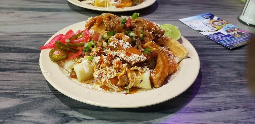 Semitas Katrachas | restaurant | 8923 Woodman Ave, Arleta, CA 91331, USA | 8188105243 OR +1 818-810-5243