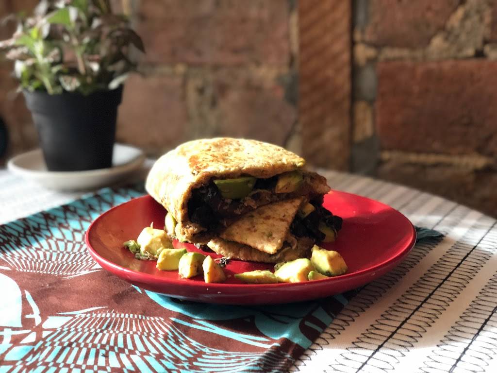 Sol Sips | restaurant | 203 Wilson Ave, Brooklyn, NY 11237, USA | 7186830482 OR +1 718-683-0482