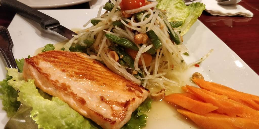 Thaicoon & Sushi Bar | restaurant | 34 Mill St, Marietta, GA 30060, USA | 6787660641 OR +1 678-766-0641