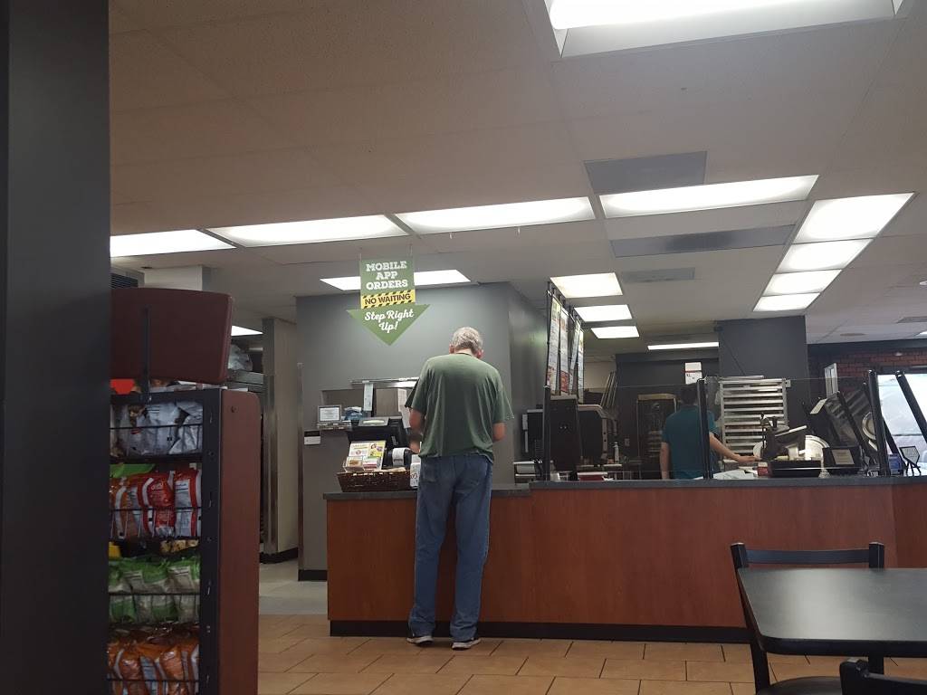 Goodcents Deli Fresh Subs | meal delivery | 2060 N SW Topeka Blvd, Topeka, KS 66608, USA | 7852334663 OR +1 785-233-4663