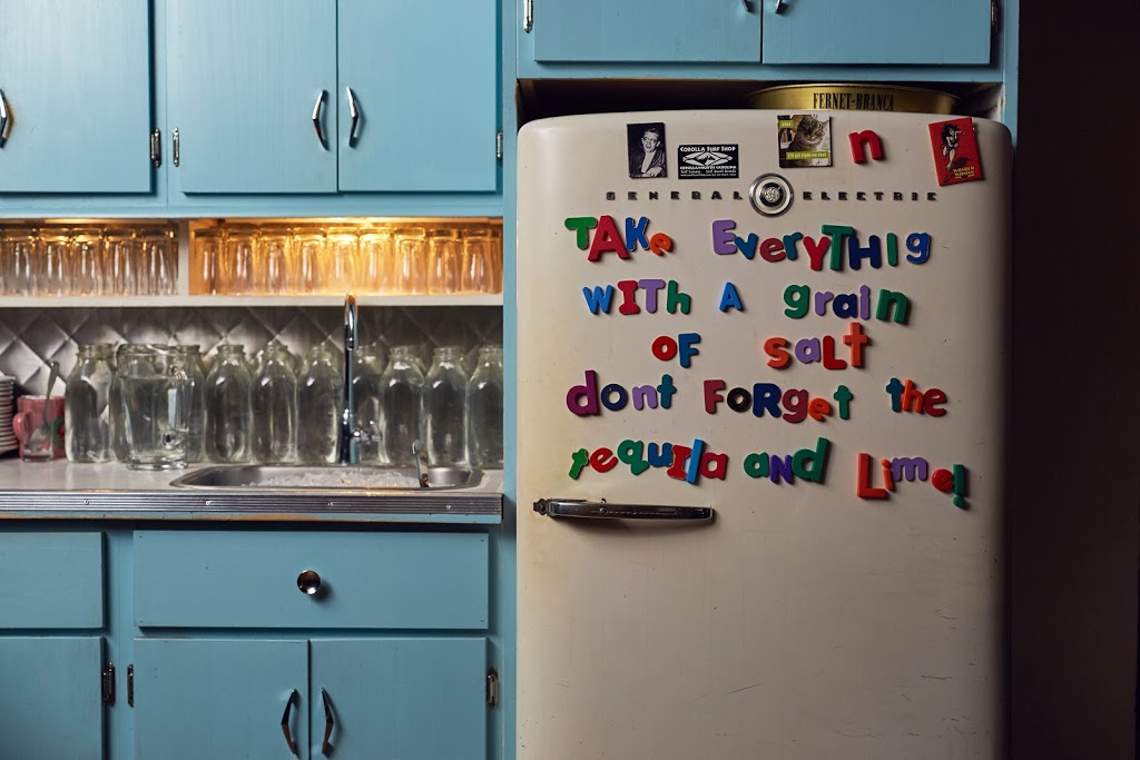 Trinas Starlite Lounge | restaurant | 3 Beacon St, Somerville, MA 02143, USA | 6175760006 OR +1 617-576-0006