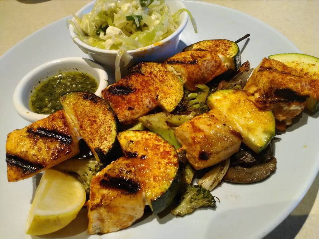 Zoës Kitchen | restaurant | 501 N Orlando Ave Suite 323, Winter Park, FL 32789, USA | 3212030203 OR +1 321-203-0203