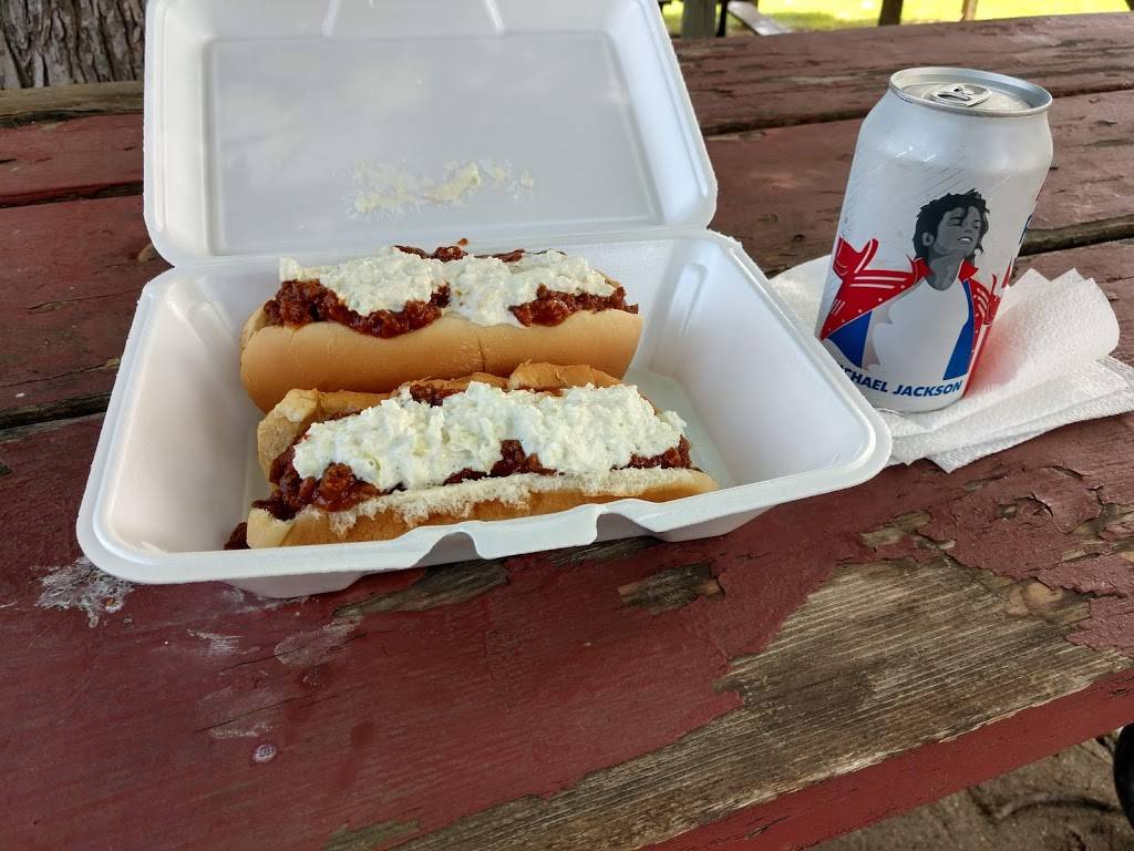 Clays Drive In | restaurant | 33340 Cadiz-Piedmont Rd, Piedmont, OH 43983, USA | 7409684638 OR +1 740-968-4638