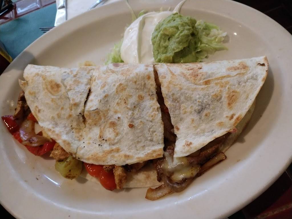 Celias | restaurant | 3190 Campus Dr, San Mateo, CA 94403, USA | 6503490165 OR +1 650-349-0165