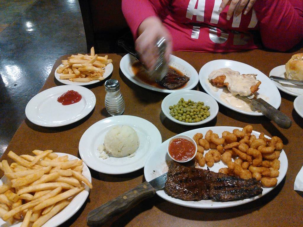 Round the Clock Lansing | restaurant | 17601 Torrence Ave, Lansing, IL 60438, USA | 7084187244 OR +1 708-418-7244