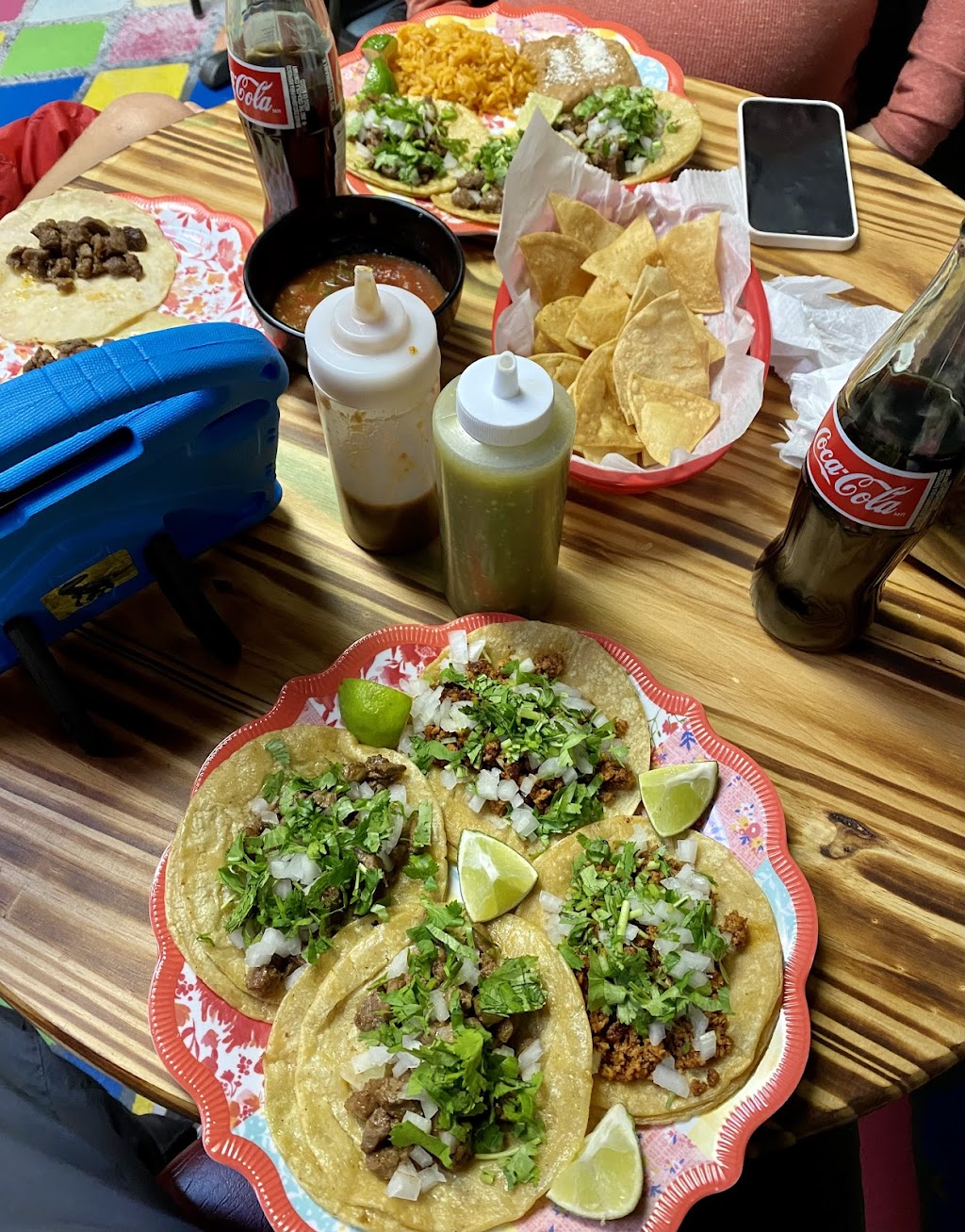 Mi Tierra Taqueria | restaurant | 12435 Adams Rd, Granger, IN 46530, USA | 5743835468 OR +1 574-383-5468