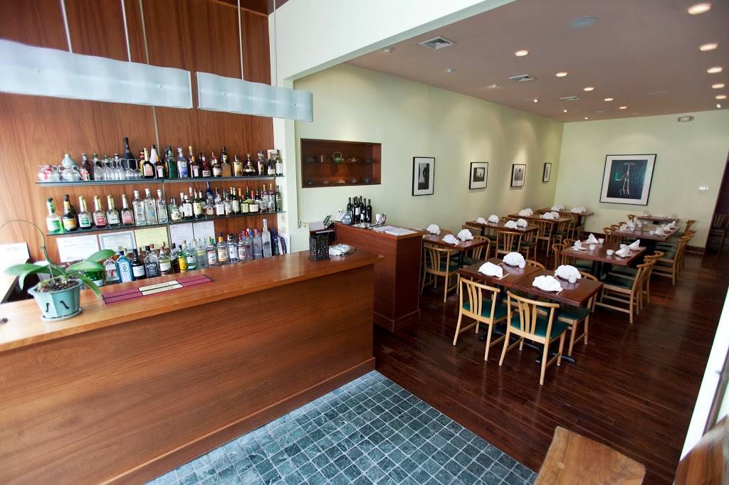 Mustard Greens | restaurant | 622 S 2nd St, Philadelphia, PA 19147, USA | 2156270833 OR +1 215-627-0833