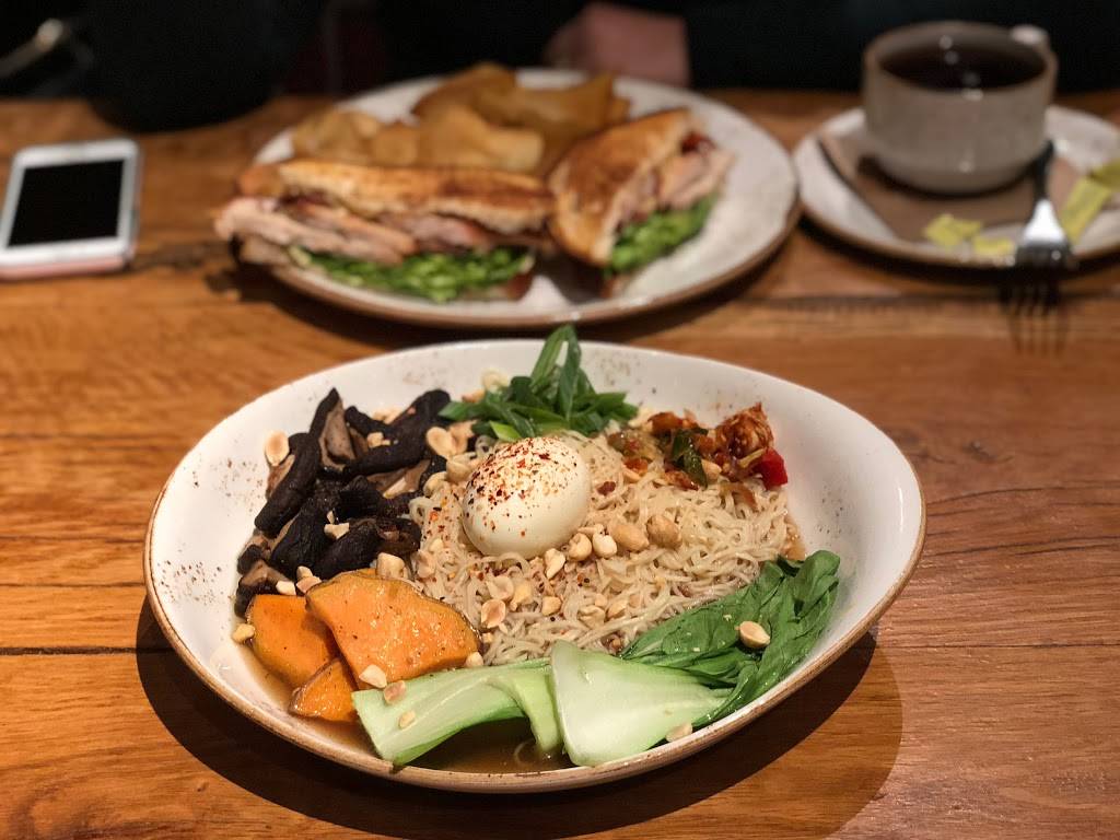 Barley & Board | restaurant | 100 W Oak St #160, Denton, TX 76201, USA | 9405663900 OR +1 940-566-3900