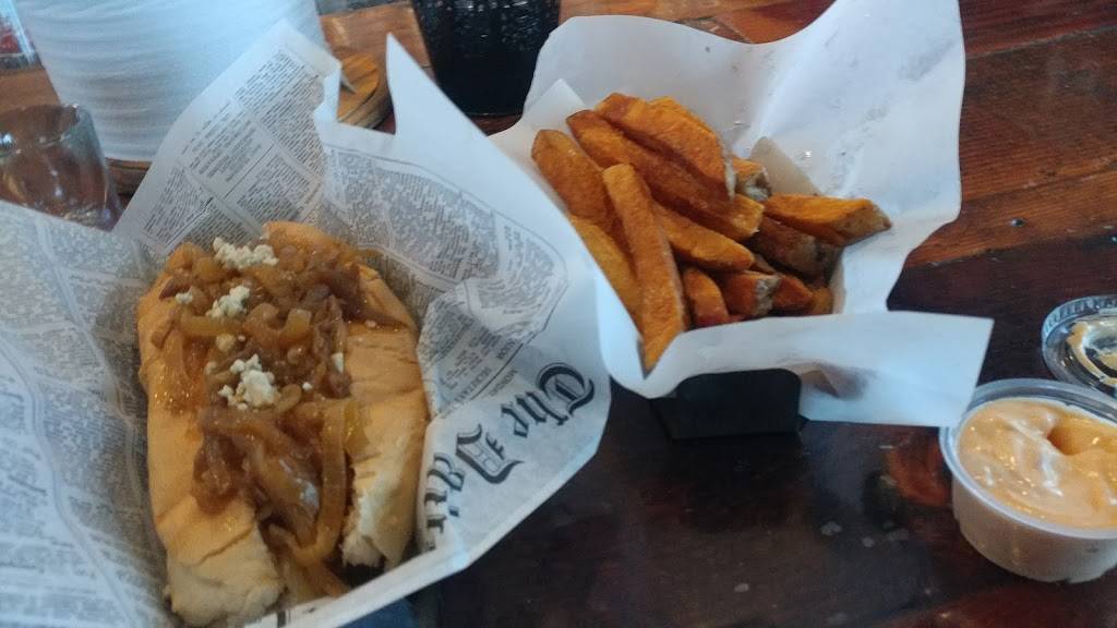 Link N Hops | restaurant | 8005 Foothill Blvd, Sunland-Tujunga, CA 91040, USA | 8182933316 OR +1 818-293-3316