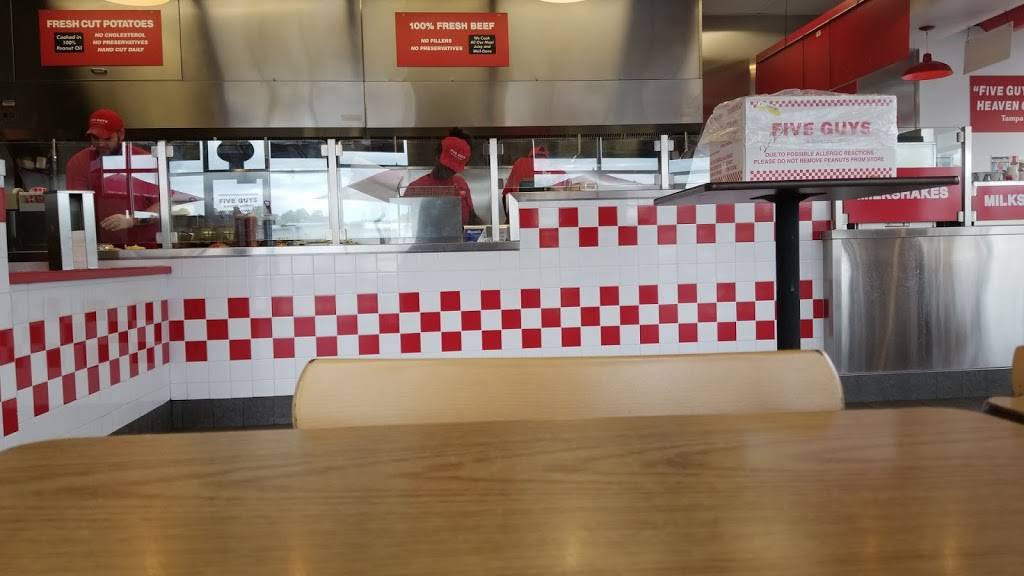 Five Guys | meal takeaway | 4505 S Medford Dr, Lufkin, TX 75901, USA | 9366320043 OR +1 936-632-0043