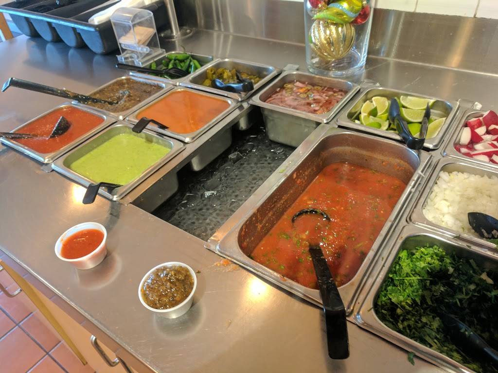 Rudys Restaurant Upper State | restaurant | 3613 State St, Santa Barbara, CA 93105, USA | 8055632232 OR +1 805-563-2232