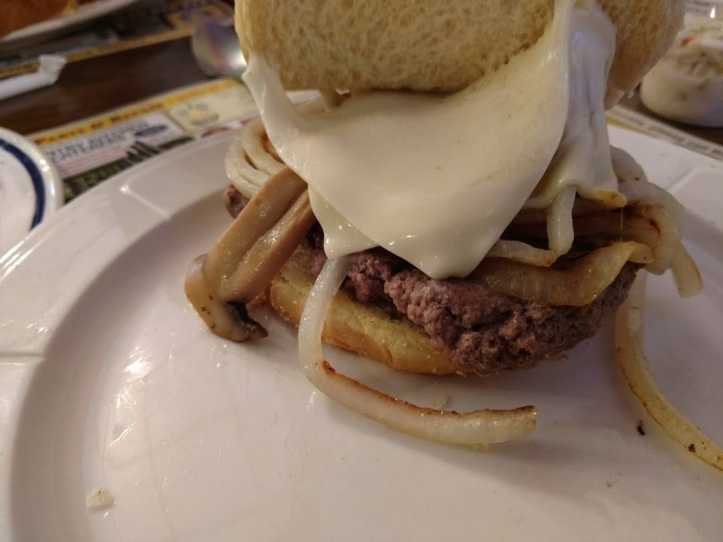 Ellies Country Kitchen | restaurant | 130 E Grand River Ave, Williamston, MI 48895, USA | 5176553842 OR +1 517-655-3842