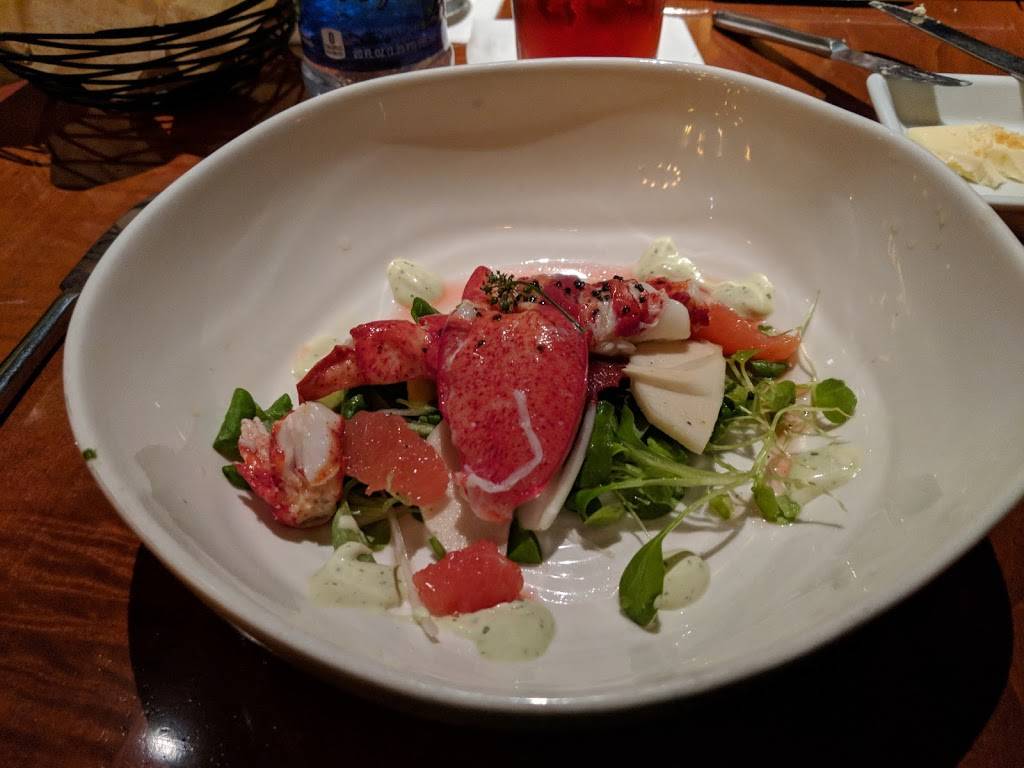 Le Cellier Steakhouse | restaurant | 1510 N Avenue, Orlando, FL 32830, USA | 4079393463 OR +1 407-939-3463