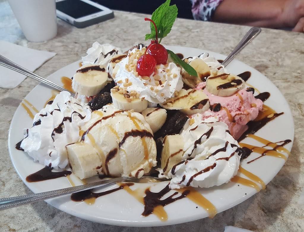 Adels Healdsburg Restaurant | restaurant | 200 Dry Creek Rd, Healdsburg, CA 95448, USA | 7074336422 OR +1 707-433-6422