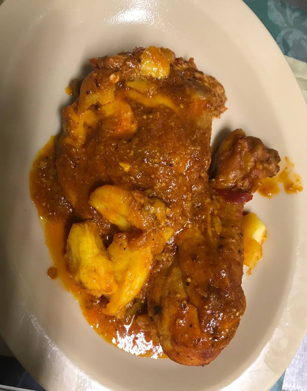 Mercedes Coffee Shop | cafe | 3595 NW 54th St, Miami, FL 33142, USA | 3056331911 OR +1 305-633-1911