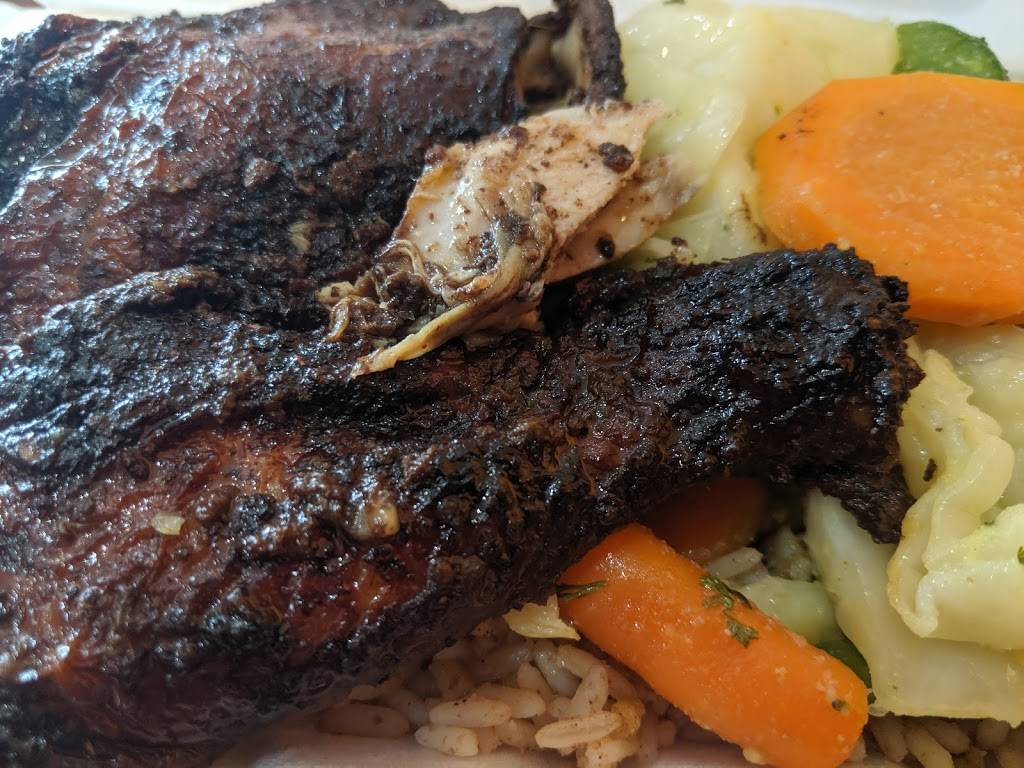 Emily’s Palace Caribbean Restaurant | restaurant | 1520 Steeles Ave W, Concord, ON L4K 3B9, Canada | 9056602211 OR +1 905-660-2211