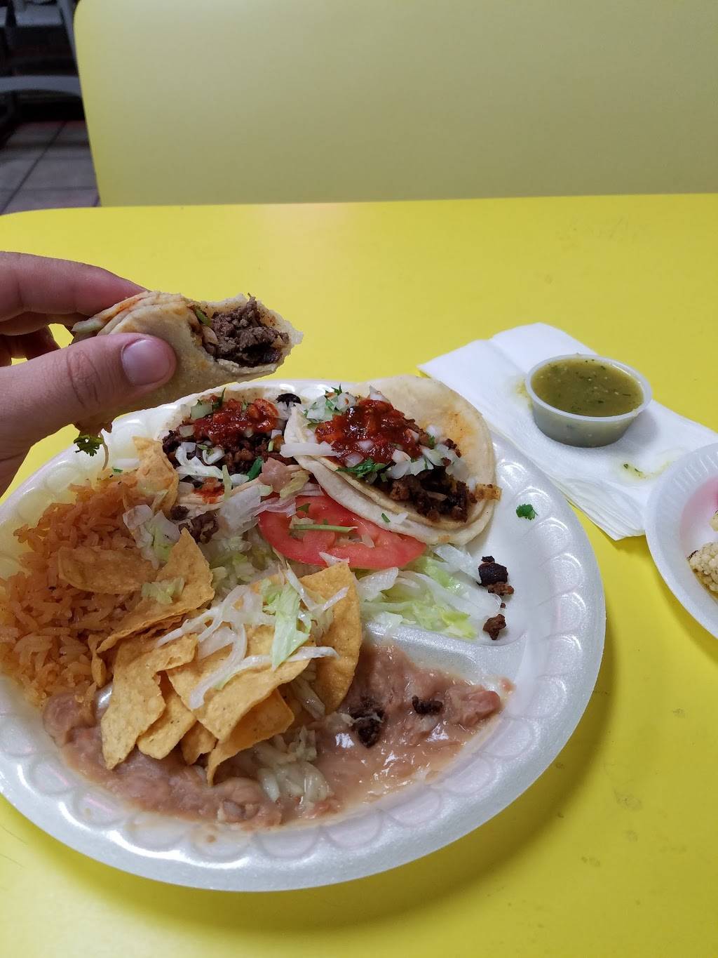 Carnitas Michoacan | restaurant | 15039 Roscoe Blvd, Panorama City, CA 91402, USA | 8188301196 OR +1 818-830-1196