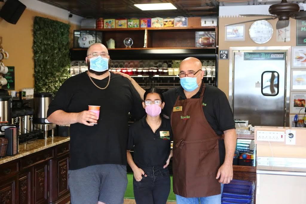 Brown Bag Express - Best Deli Oceanside - Best Breakfast Sandwic | bakery | 3114 Lawson Blvd, Oceanside, NY 11572, USA | 5165487078 OR +1 516-548-7078