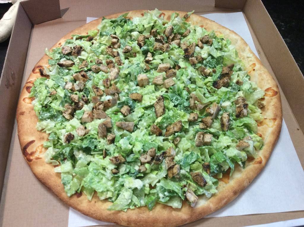 Randazzos pizza of manhasset | restaurant | 568 Plandome Rd, Manhasset, NY 11030, USA | 5164395666 OR +1 516-439-5666