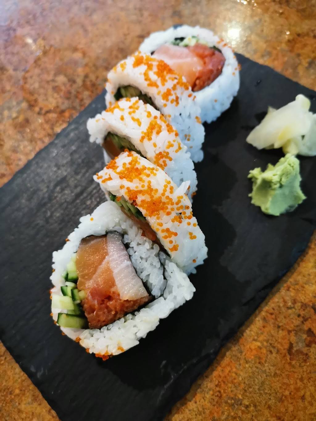 Satomi Sushi | restaurant | 5026 Mowry Ave, Fremont, CA 94538, USA | 5105050360 OR +1 510-505-0360