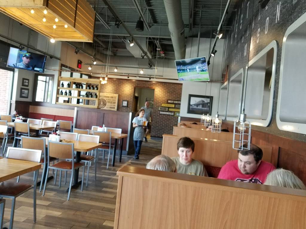 Bagger Daves Burger Tavern - West Chester | restaurant | 9421 Civic Centre Blvd, West Chester Township, OH 45069, USA | 5136442102 OR +1 513-644-2102