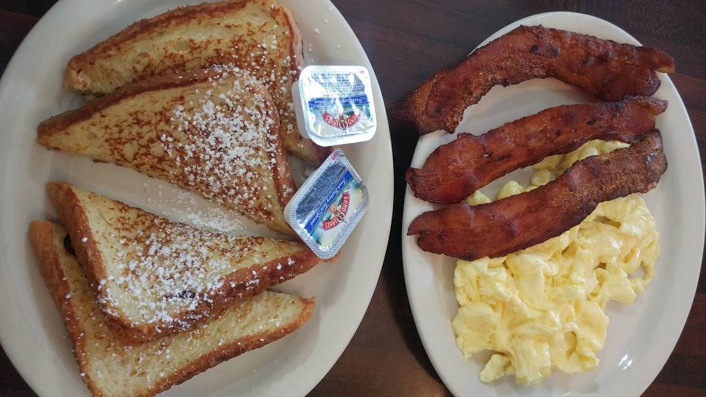 Lindas Hoosier Cafe II | restaurant | 1535 E Old West Hwy, Apache Junction, AZ 85119, USA | 4809821231 OR +1 480-982-1231