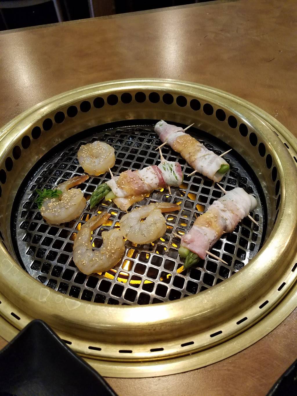 Gyu-Kaku Japanese BBQ | restaurant | 116 S San Fernando Blvd, Burbank, CA 91502, USA | 8188460779 OR +1 818-846-0779