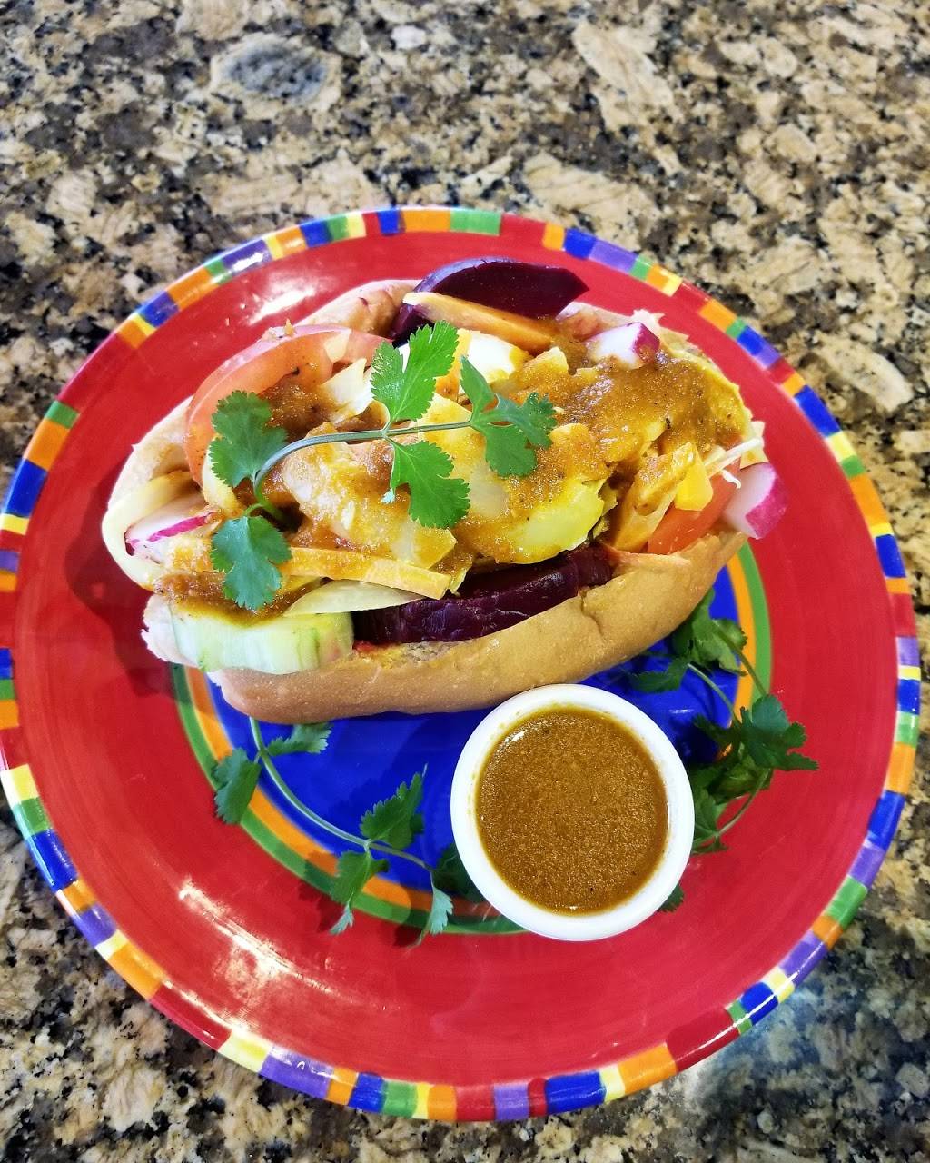 Los Primos Tex Mex & Grill | restaurant | 12303 Twinbrook Pkwy, Rockville, MD 20852, USA | 2406217505 OR +1 240-621-7505