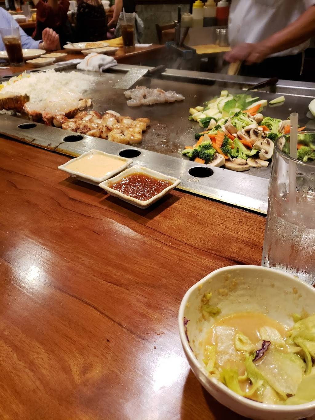 Sakura Japanese Steak, Seafood House & Sushi Bar | restaurant | 5604, 237 Connor Dr, Charlottesville, VA 22911, USA | 4348720099 OR +1 434-872-0099