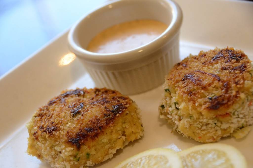 Candlelight Inn Restaurant - Sterling Illinois | restaurant | 2907 North Locust St, Sterling, IL 61081, USA | 8156252600 OR +1 815-625-2600