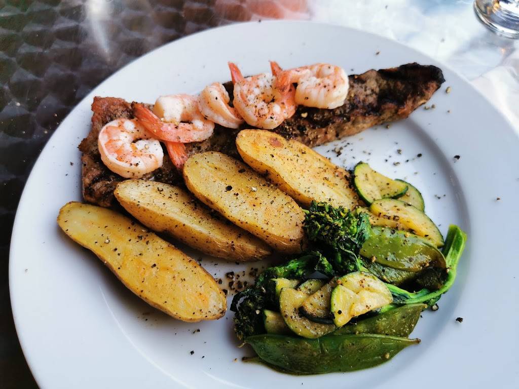 Watermark Restaurant (Gananoque Inn & Spa) | restaurant | 550 Stone St S, Gananoque, ON K7G 2A8, Canada | 6133822165 OR +1 613-382-2165