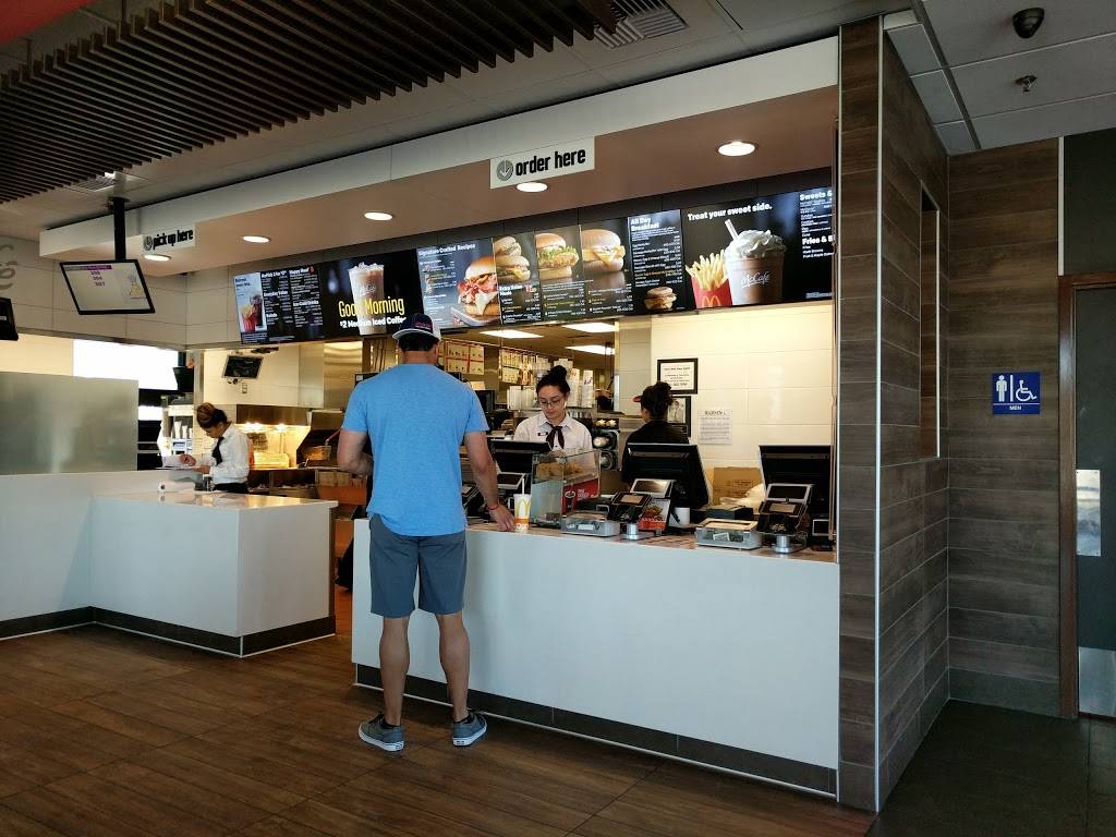 McDonalds | cafe | 805 5th St, Gonzales, CA 93926, USA | 8316758753 OR +1 831-675-8753
