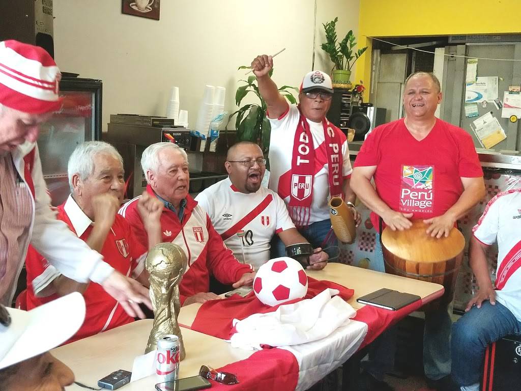 La Guanaquita | bakery | 6242 Santa Monica Blvd, Los Angeles, CA 90038, USA | 3239623151 OR +1 323-962-3151