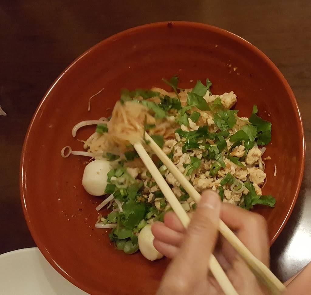 Thai Chili | restaurant | 1007 Calimesa Blvd # A, Calimesa, CA 92320, USA | 9097951288 OR +1 909-795-1288