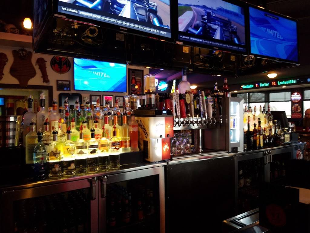 Bullpen Luxury Bar & Grill | restaurant | 1013 W Lincoln Hwy, Schererville, IN 46375, USA | 2193228383 OR +1 219-322-8383