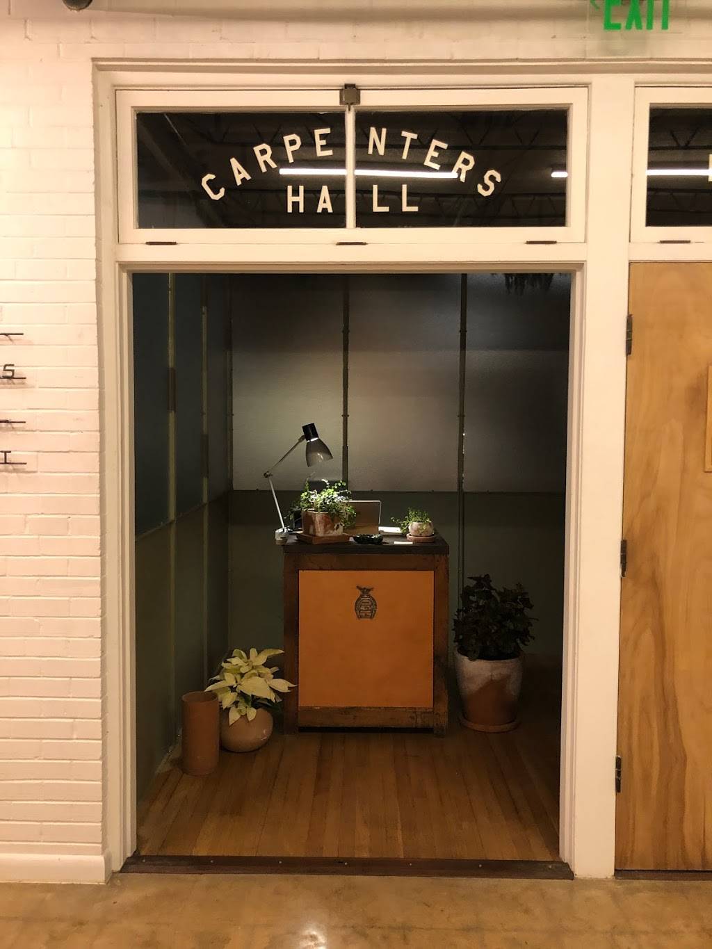 Carpenters Hall | restaurant | 400 Josephine St, Austin, TX 78704, USA | 5126755020 OR +1 512-675-5020