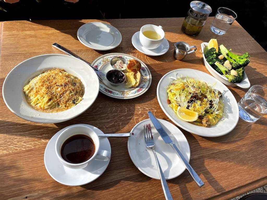 Antons | cafe | 570 Hudson St, New York, NY 10014, USA | 2129240818 OR +1 212-924-0818