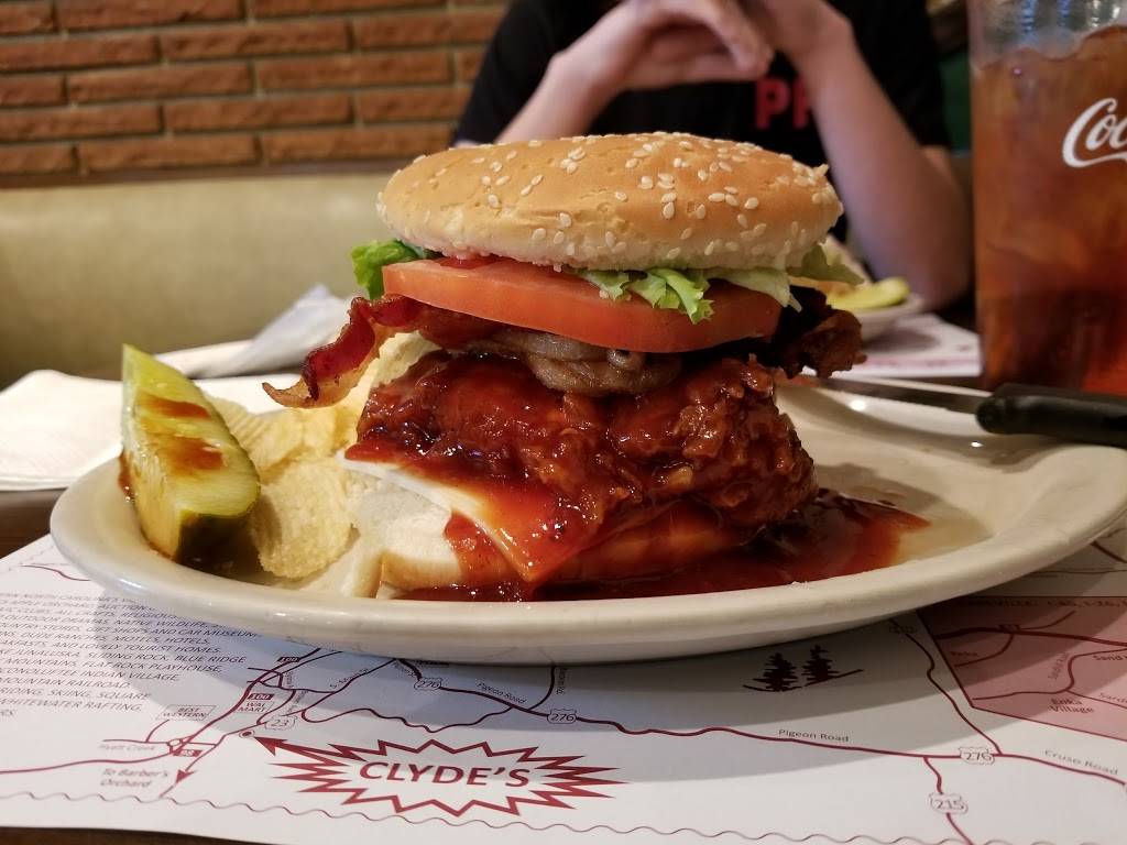 Clydes Restaurant | restaurant | 2107 S Main St, Waynesville, NC 28786, USA | 8284569135 OR +1 828-456-9135