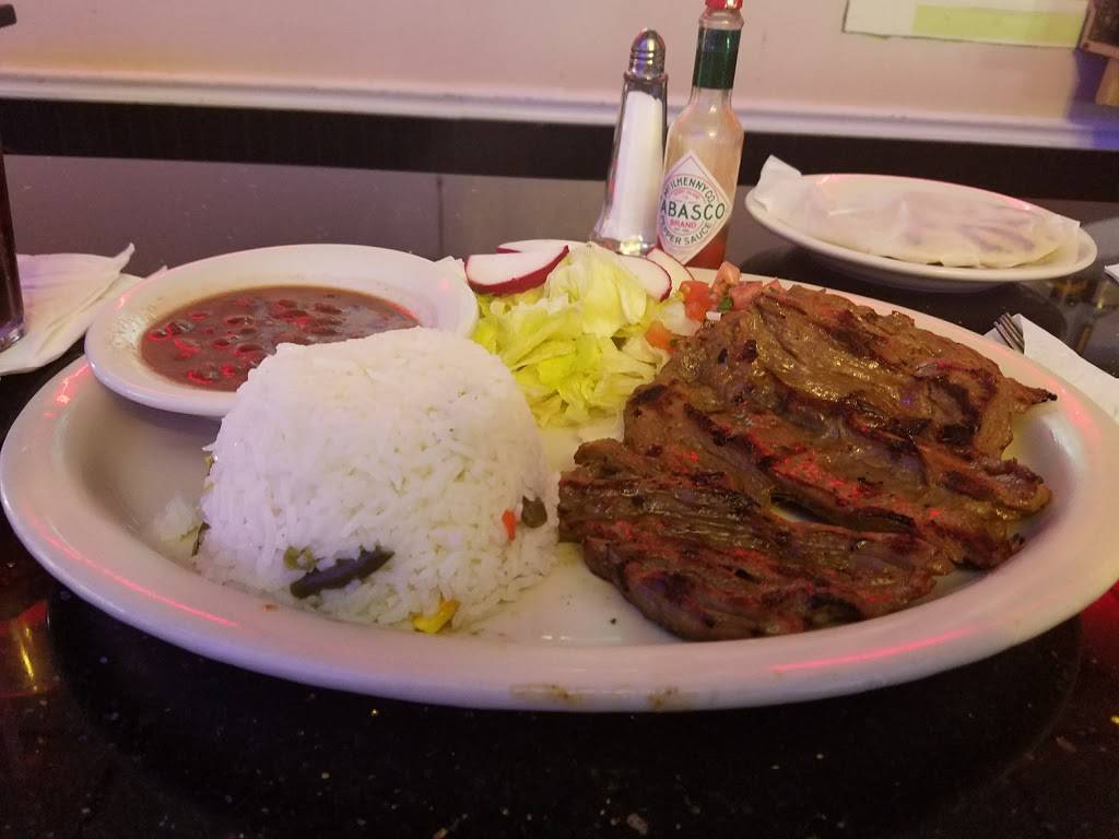 El Puente De Oro Restaurant | restaurant | 11123 Veirs Mill Rd Suite #B, Wheaton, MD 20902, USA | 3019423070 OR +1 301-942-3070