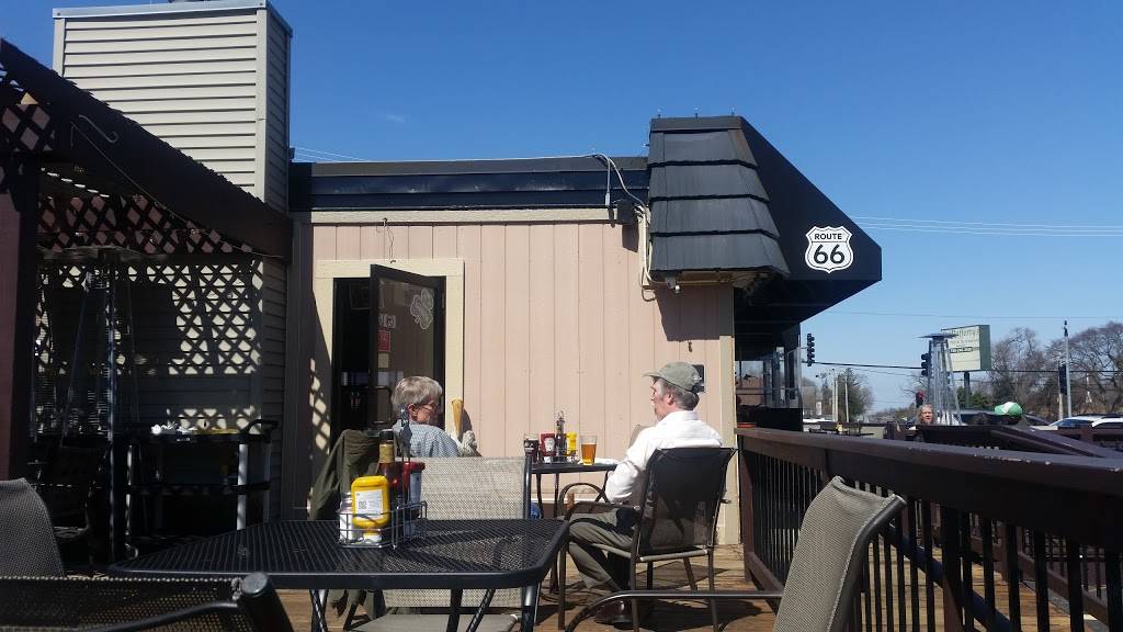 Raffertys Irish Pub | restaurant | 10901 W, Joliet Rd, Countryside, IL 60525, USA | 7082463188 OR +1 708-246-3188