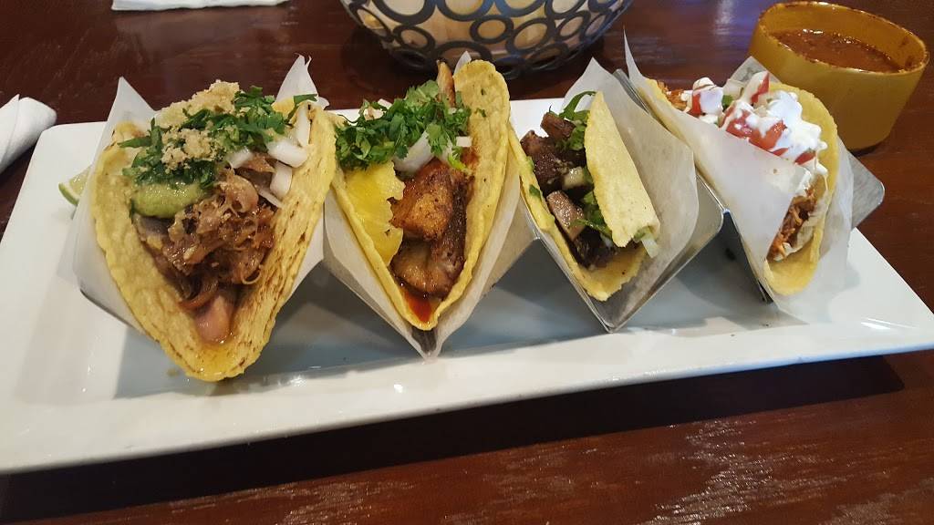 tKila Latin Kitchen & Bar | restaurant | 42010 Village Center Plaza #170, Aldie, VA 20105, USA | 7033275490 OR +1 703-327-5490