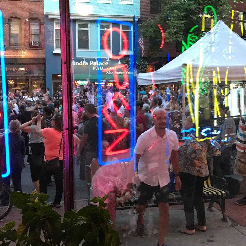 La Veracruzana Restaurant | restaurant | 63 S Pleasant St, Amherst, MA 01002, USA | 4132536900 OR +1 413-253-6900