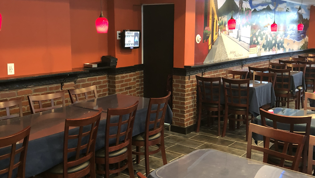 Restaurante Montecristo | restaurant | 36 Central Square, Boston, MA 02128, USA | 6175616046 OR +1 617-561-6046