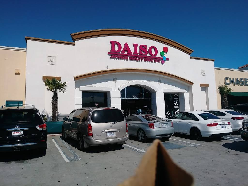 Potrero Center | shopping mall | 2300 16th St, San Francisco, CA 94103, USA | 9252791800 OR +1 925-279-1800