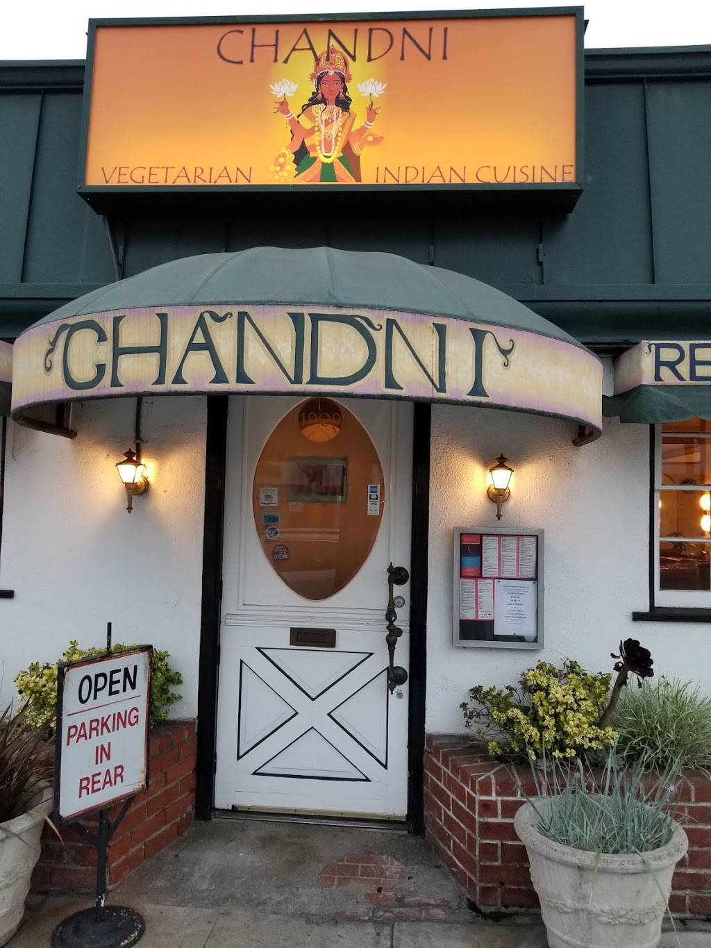 Chandni | restaurant | 1909 Wilshire Blvd, Santa Monica, CA 90403, USA | 3108287060 OR +1 310-828-7060