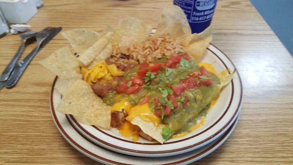 Triangle Restaurant | restaurant | 326 S Forrest St, Douglass, KS 67039, USA | 3167462071 OR +1 316-746-2071