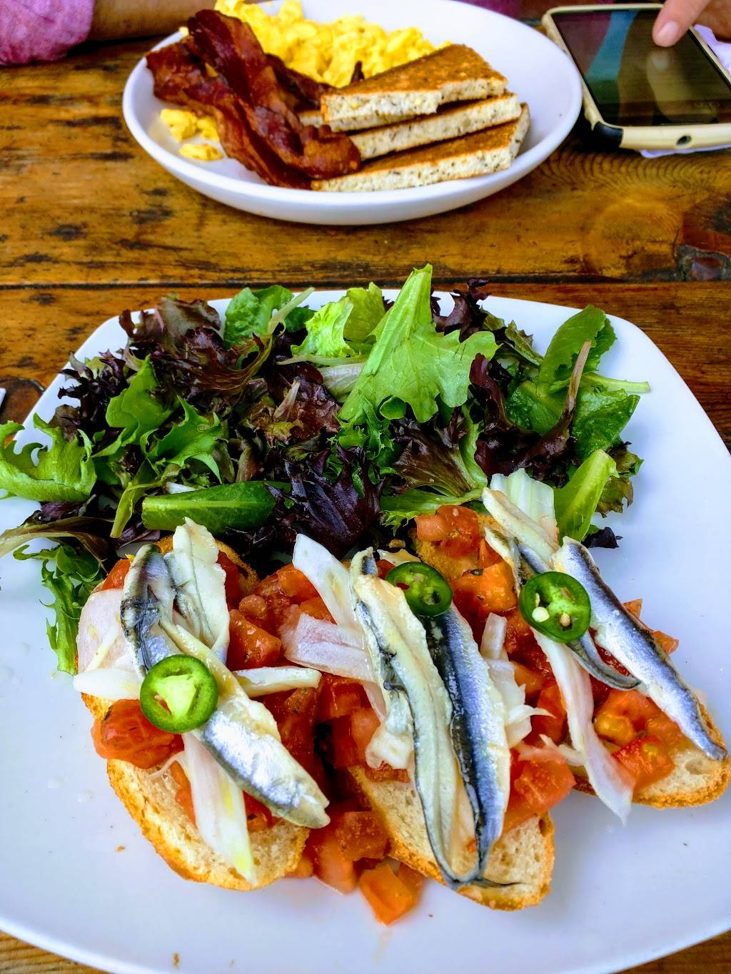 Sweetsalt Food Shop | cafe | 10218 Riverside Dr, Toluca Lake, CA 91602, USA | 8185097790 OR +1 818-509-7790