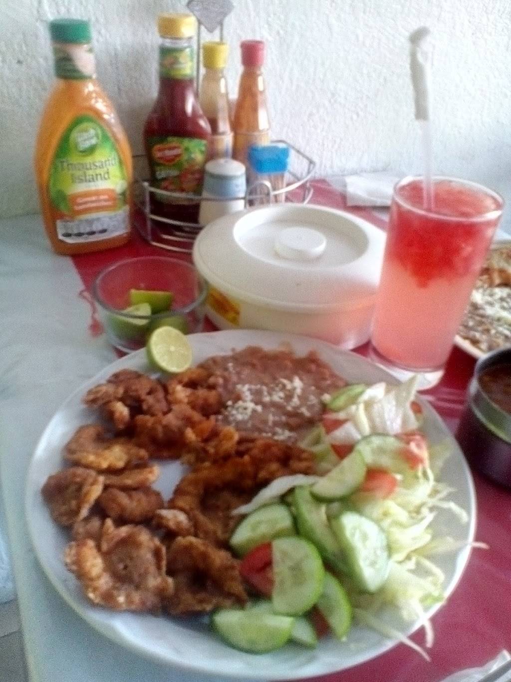 ANTOJITOS MEXICANOS LOLITA | restaurant | Av. Transpeninsular, Los Altos, 22536 Tijuana, B.C., Mexico | 016644857694 OR +52 664 485 7694